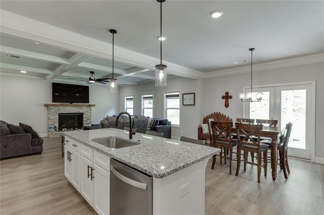 265 Cherokee Rose Lane, Hoschton, GA 30548