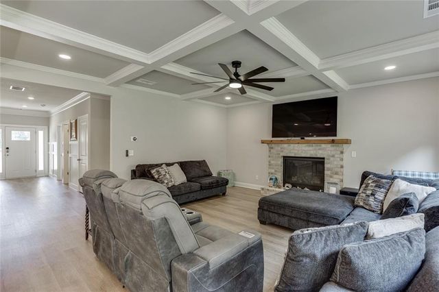 265 Cherokee Rose Lane, Hoschton, GA 30548