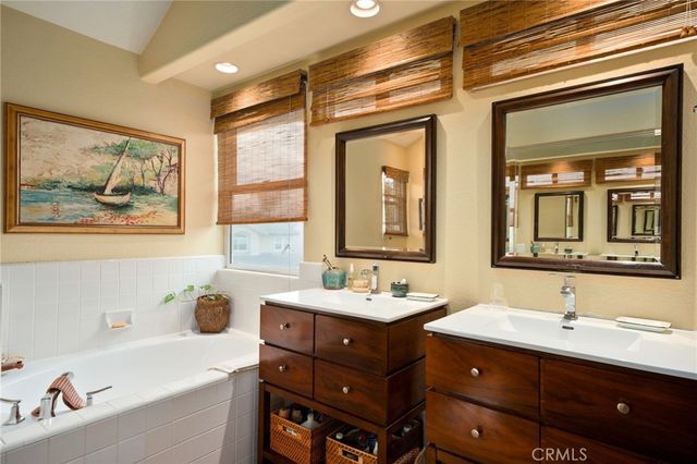 6 Goldenfield, Aliso Viejo, CA 92656