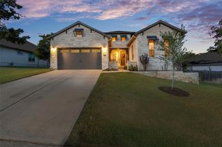 118 Kellogg LN, Bastrop, TX 78602