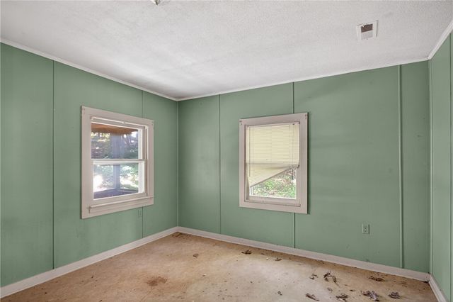 1152 Swan Lane, Westminster, SC 29693
