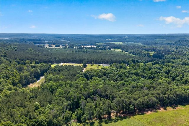 1152 Swan Lane, Westminster, SC 29693