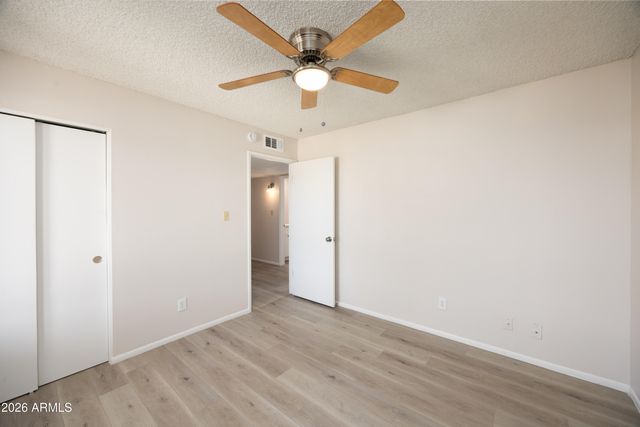 8827 W SELLS Drive, Phoenix, AZ 85037