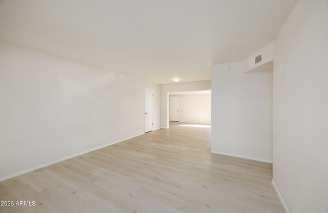 8827 W SELLS Drive, Phoenix, AZ 85037