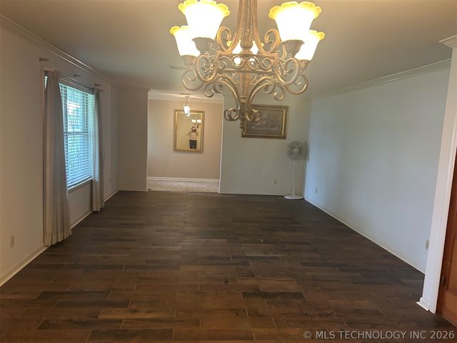 207 S Taylor Avenue, Wagoner, OK 74467