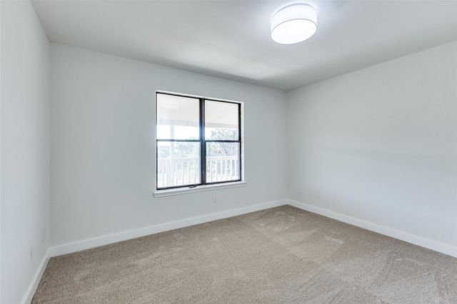 3004 Boone DR, Lago Vista, TX 78645