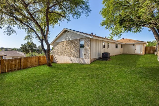 3004 Boone DR, Lago Vista, TX 78645