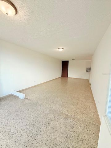 Cond. Laguna Gardens 2 AVE LAGUNA 3D, Carolina, PR 00979