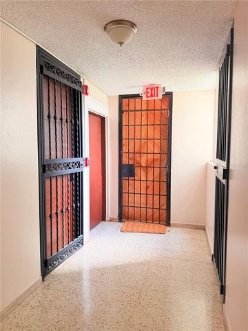 Cond. Laguna Gardens 2 AVE LAGUNA 3D, Carolina, PR 00979