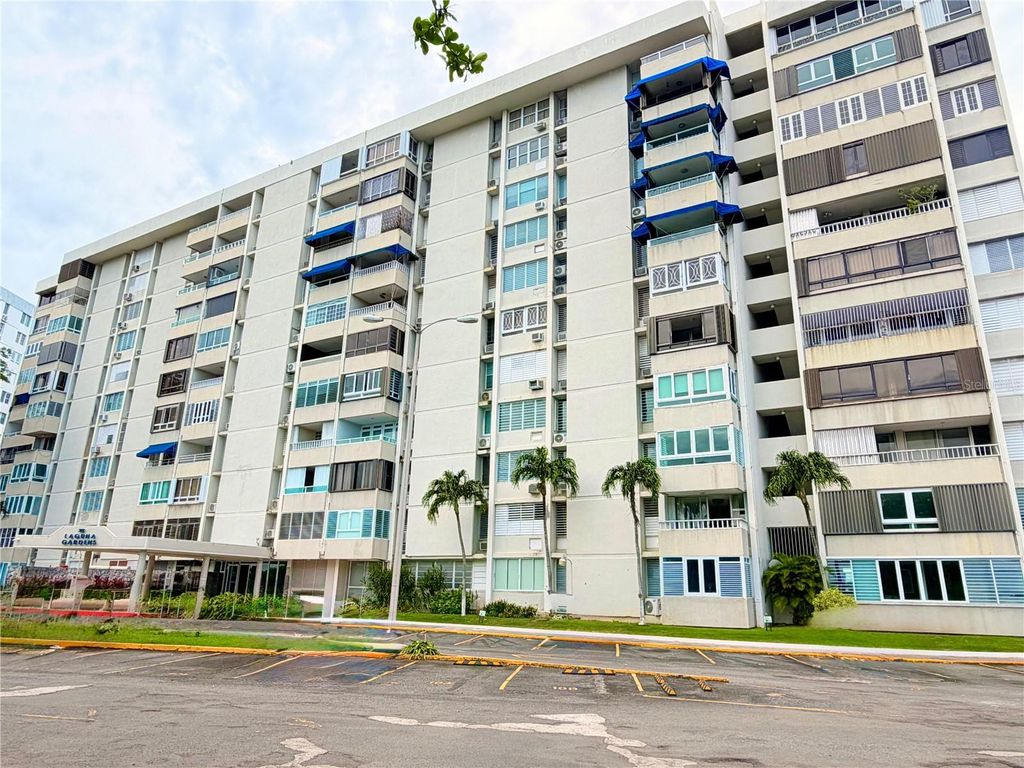 Cond. Laguna Gardens 2 AVE LAGUNA 3D, Carolina, PR 00979