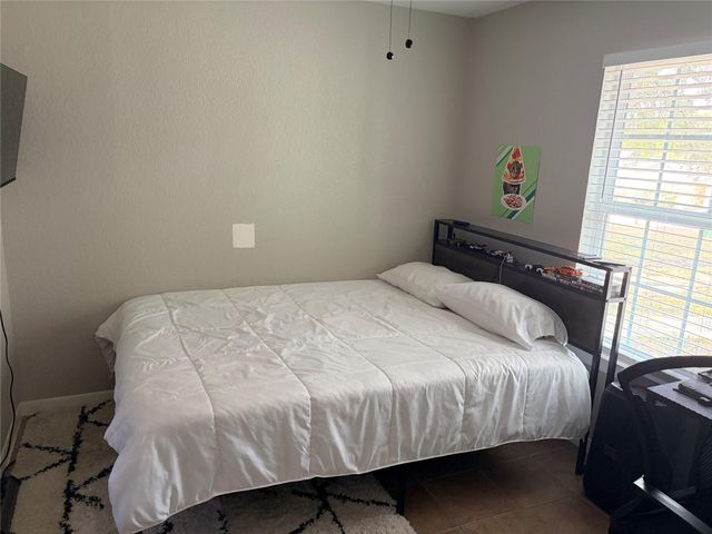 5303 B Thunderbird ST, Lago Vista, TX 78645