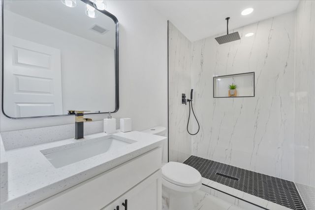 4728 Meadow Trail Drive, Dallas, TX 75236