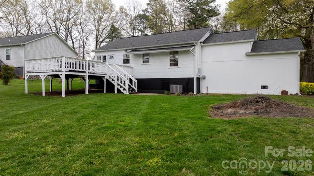 208 S 1st Avenue, Maiden, NC 28650