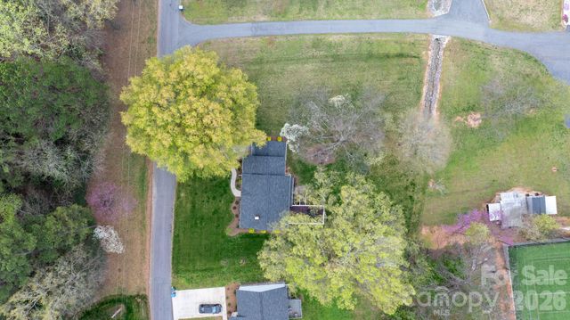 208 S 1st Avenue, Maiden, NC 28650