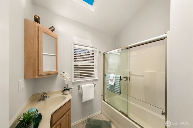 630 NW 76th Street, Seattle, WA 98117