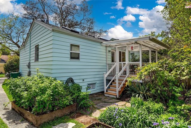 630 NW 76th Street, Seattle, WA 98117