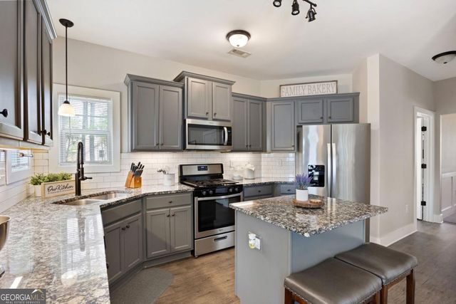 80 Stonecrest Way, Dallas, GA 30157