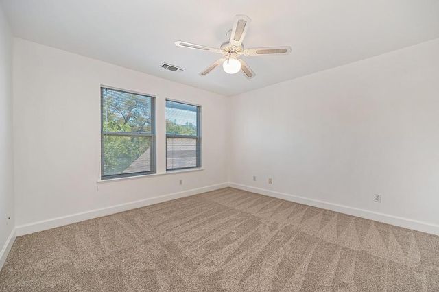 126 Hidden Glen Dr, Auburn, CA 95603