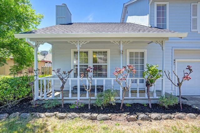 126 Hidden Glen Dr, Auburn, CA 95603