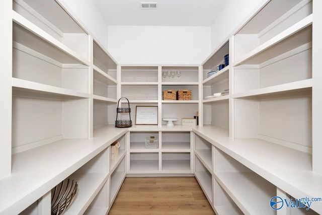 1 Devereux Place, Gurley, AL 35748