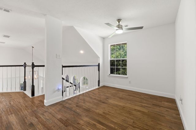 9418 Blue Jay Way, Irving, TX 75063