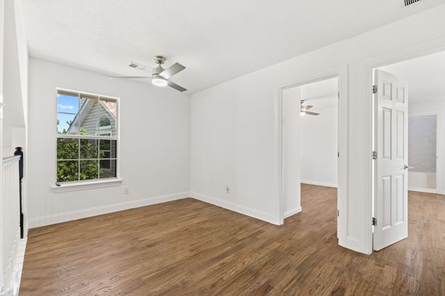 9418 Blue Jay Way, Irving, TX 75063
