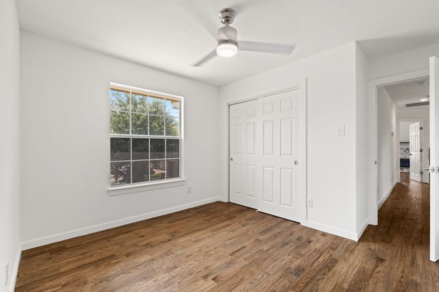9418 Blue Jay Way, Irving, TX 75063