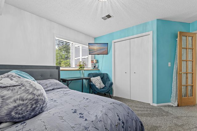 3110 Canyon Circle, Chaska, MN 55318