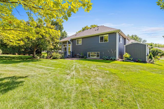 3110 Canyon Circle, Chaska, MN 55318