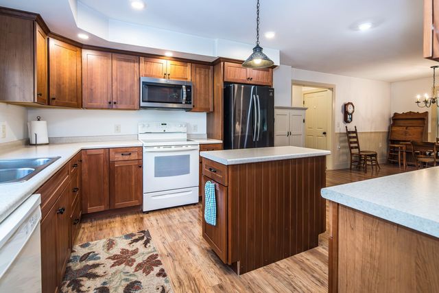 20 Pasquale Lane, Chittenden, VT 05737