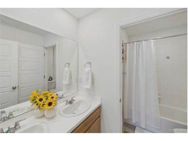 3337 N Duquesne Way, Aurora, CO 80019