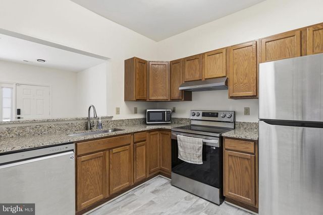 2002 RIPLEY POINT CT, Odenton, MD 21113