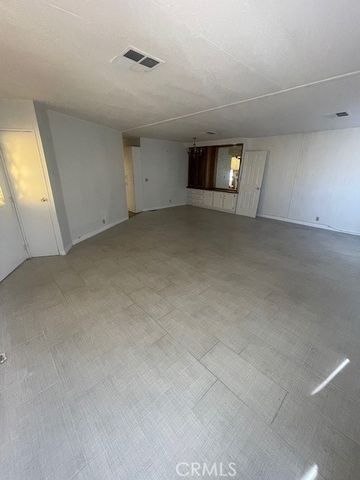 2230 Lake Park Drive 58, San Jacinto, CA 92583