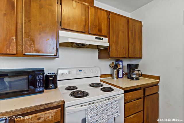 330 N Bliss Street, Anchorage, AK 99508