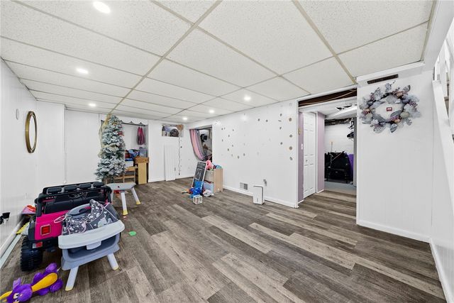 5971 Library Rd, Bethel Park, PA 15102