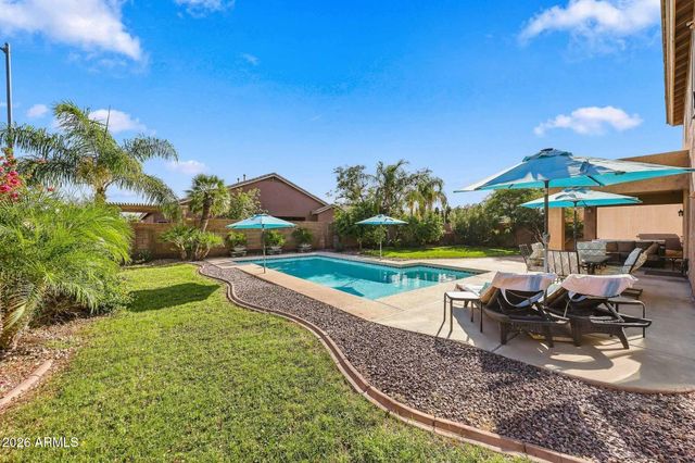 7125 W BRONCO Trail, Peoria, AZ 85383