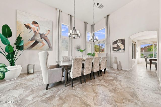 7125 W BRONCO Trail, Peoria, AZ 85383
