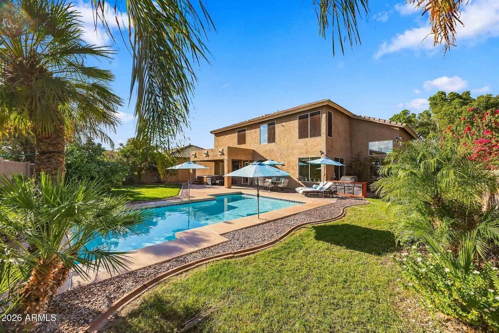 7125 W BRONCO Trail, Peoria, AZ 85383