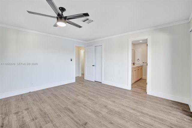 1911 NW 40th Ct, Oakland Park, FL 33309