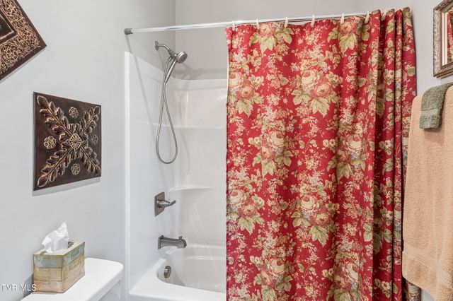 50 Sunset Ridge Court, Gray, TN 37615