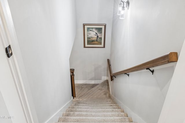 50 Sunset Ridge Court, Gray, TN 37615