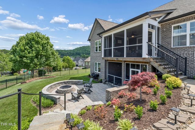 50 Sunset Ridge Court, Gray, TN 37615