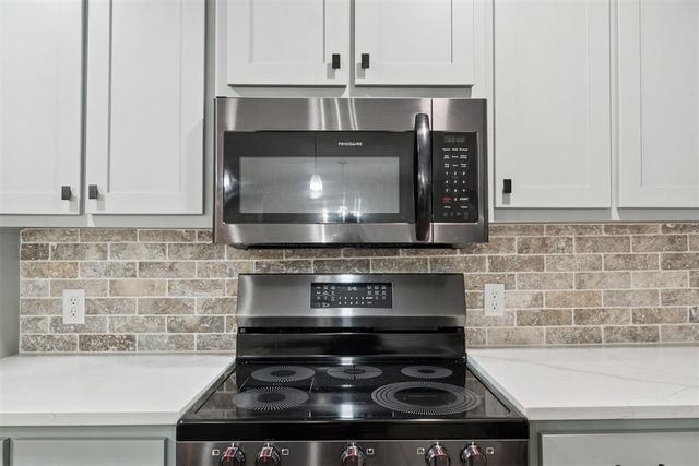 20699 Hensel Street, Harrah, OK 73045