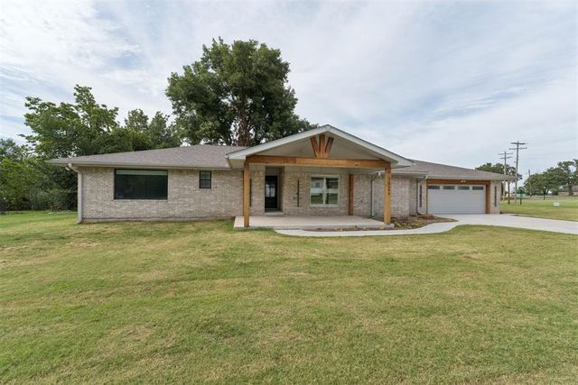20699 Hensel Street, Harrah, OK 73045