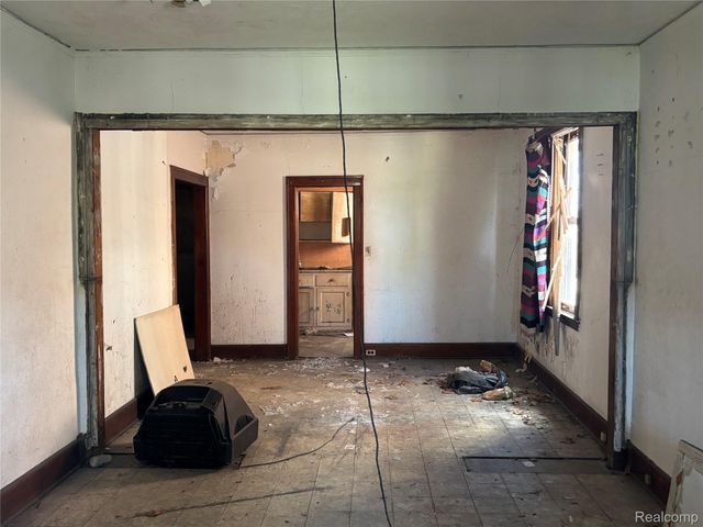 1716 E Grand Blvd, Detroit, MI 48211