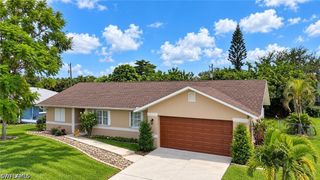 715 SE 9th AVE, Cape Coral, FL 33990