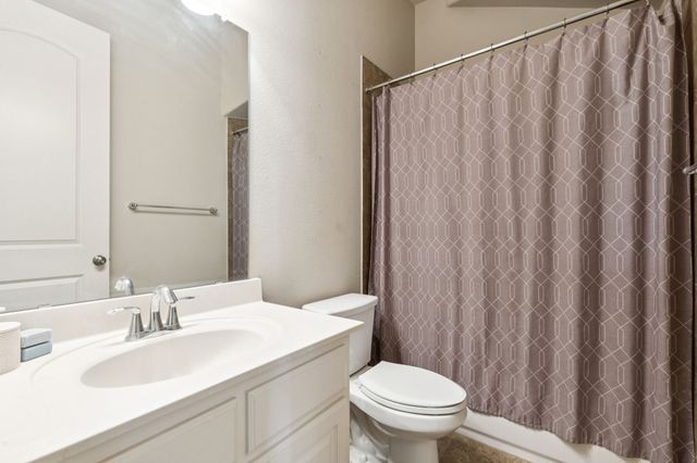 6073 Forefront Avenue, Frisco, TX 75036