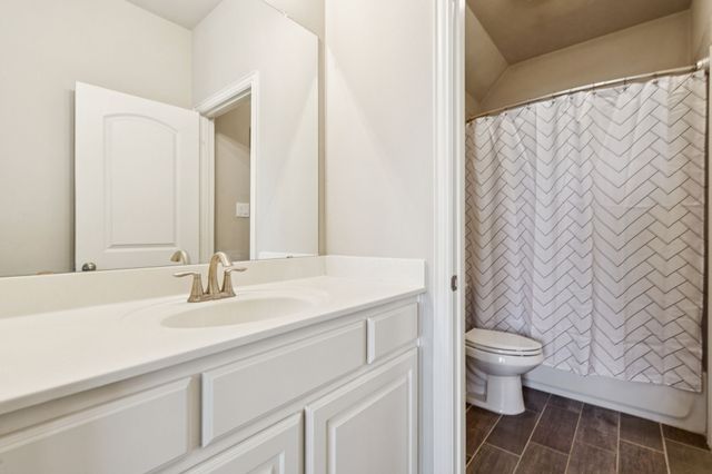 6073 Forefront Avenue, Frisco, TX 75036