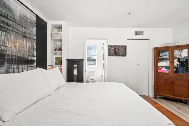 221 Island 503, San Diego, CA 92101