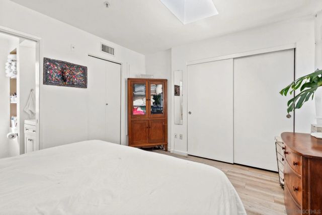 221 Island 503, San Diego, CA 92101